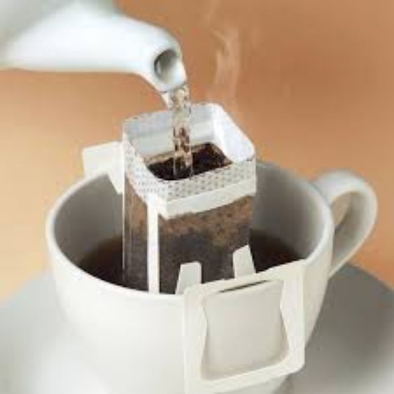 

Drip Kopi Sachet Arabika Blue Mountain Java Ijen | 12 Gram | SS COFFEE
