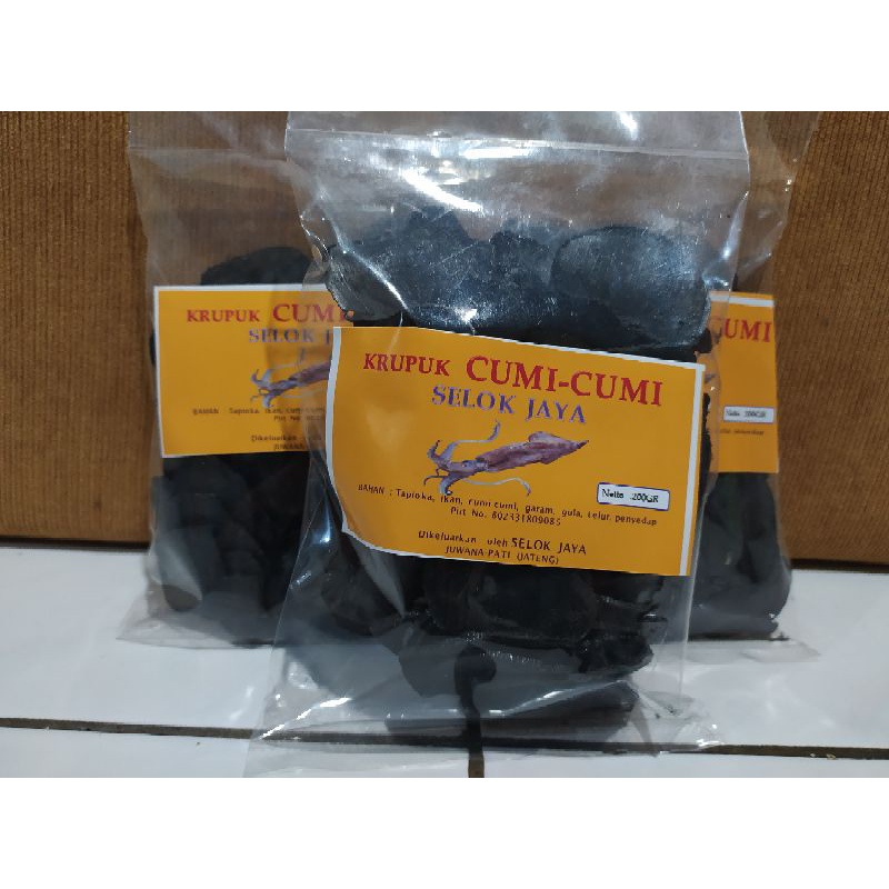 

Kerupuk Cumi Mentah 200g