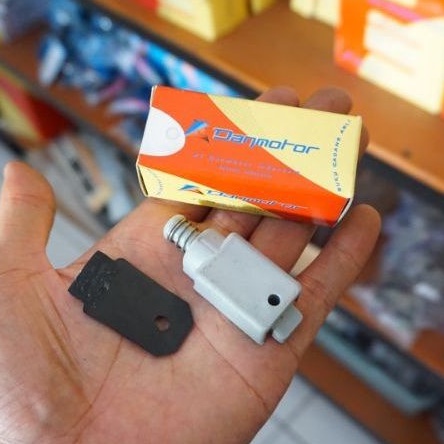 Switch Rem Stoplamp Lampu Belakang Vespa Excel Exclusive Px Pts Original Danmotor