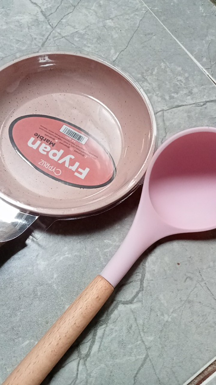Cypruz Fp0691 14cm Pink Mini Fry Pan Gagang Kayu Marble Coating Penggorengan Panci Fry Wok Kuali