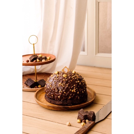 

BEBINI GELATI Bombe Bacio Chocolate Hazelnut Ferrero Gelato Cake Basha