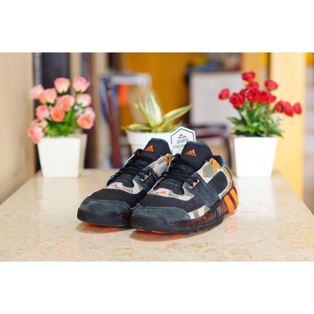 Sepatu Second Adidas Regulate