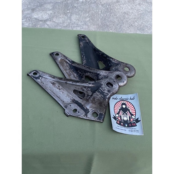 breket pangkon dudukan knalpot Astrea Star dan Prima original copotan motor