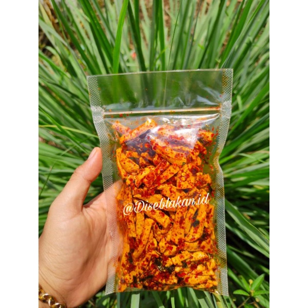 

HARGA MIRING Basreng baso goreng stik pedas daun jeruk isi 100gram EMBUN SNACK