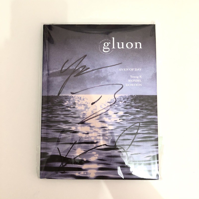 DAY6 EVEN OF DAY SIGNED ALBUM MWAVE DOWOON YOUNGK WONPIL