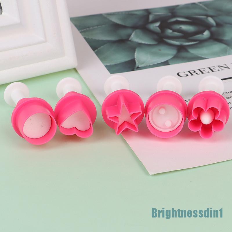 5 Pcs / set Pemotong Kue Fondant Biskuit Bentuk Bintang Hati Plum Blossom 1 In 1