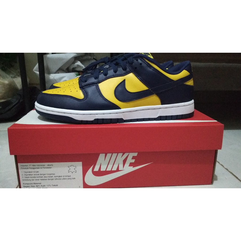 Jual NIKE DUNK LOW MICHIGAN (2021) SIZE 