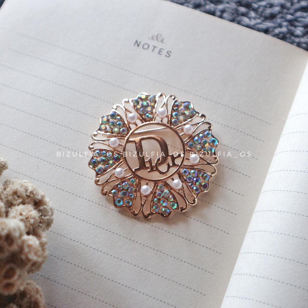 Brooch / bros kutubaru / bros kebaya / bros jilbab / bros dada / bros hijab / bros cantik / bros-E