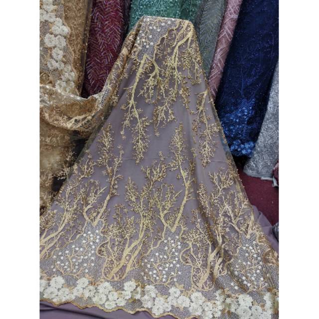 TILE MUTIARA BORDIR TANGKAI SAKURA / BAHAN KEBAYA/GAUN ( HARGA UNTUK 50CM/0.5M)