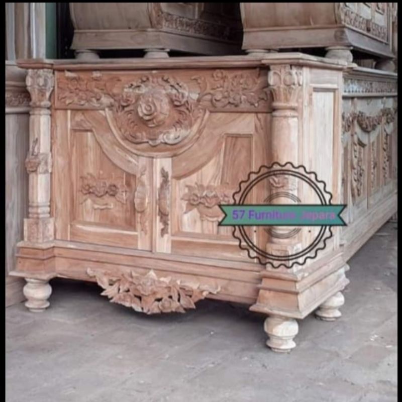 Bufet pendek kecil untuk meja TV kayu jati mentahan ukir jepara