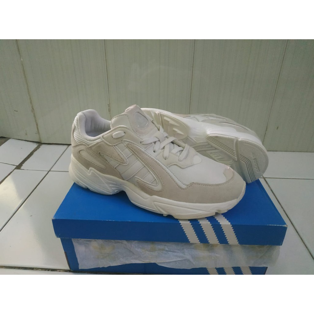 adidas ee7238