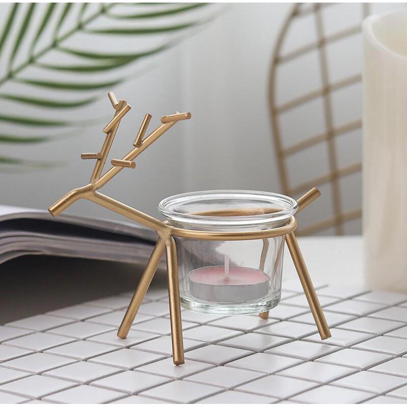 Holder Lilin Desain Geometri untuk Dekorasi Meja Pesta Holder Lilin Desain Geometri untuk Dekorasi Meja Pesta