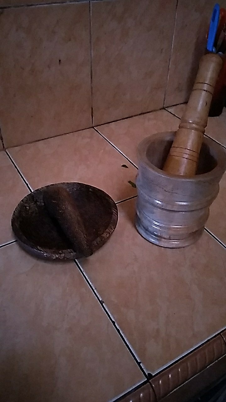 Lumpang+tumbuk/lumpang Kecil