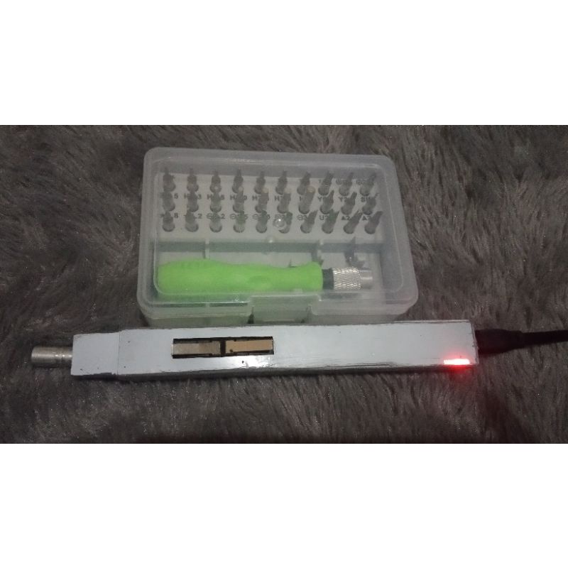 Obeng Hp Elektrik Mini Cordless 32in 1 sett