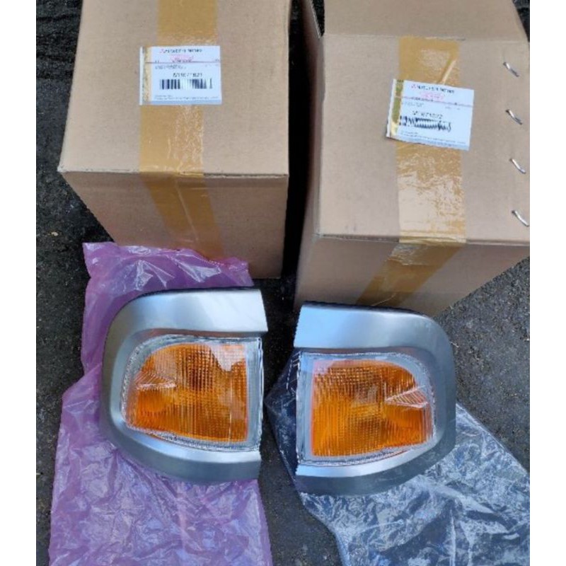lampu sen sein mitsubhisi colt t120ss original