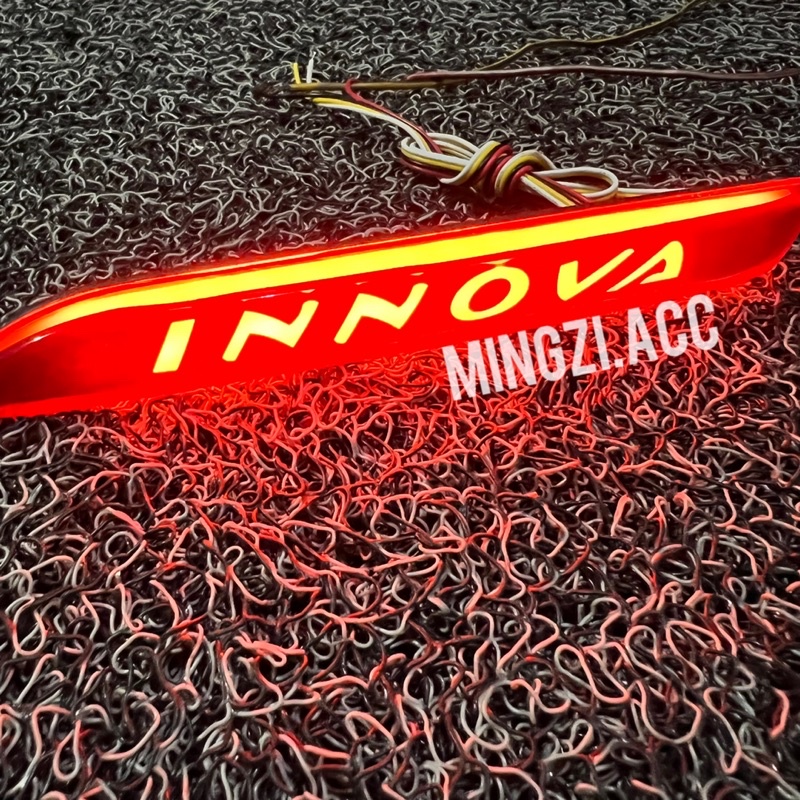 INNOVA 2006 2008 2010 2012 2014 LAMPU BUMPER MATA KUCING BELAKANG BAGASI MOBIL LOGO