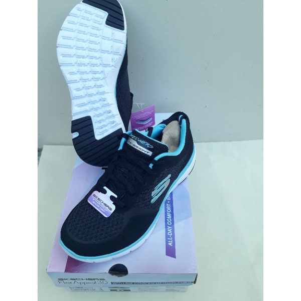 sepatu wanita skechers ori size 36