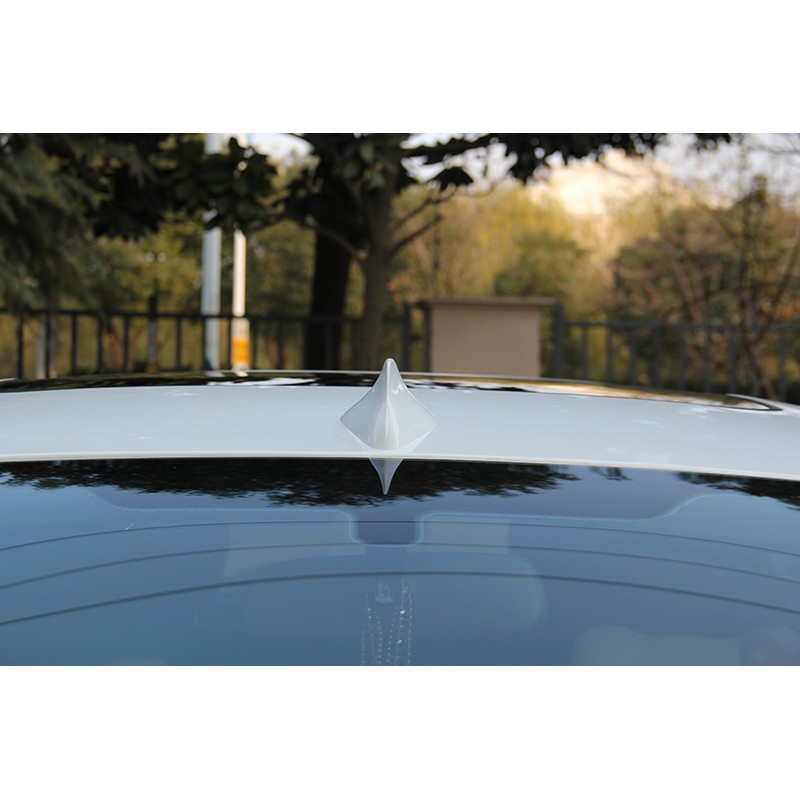 Shark Fin Antenna Depan Hitam Mobil Suzuki Ertiga