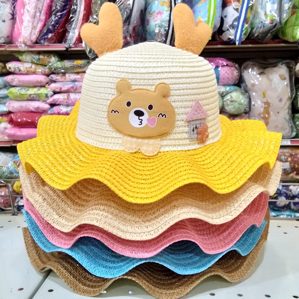 Topi Pantai Anak Karakter dengan Model dan Motif Menarik Rekomendasi Usia 4 - 8 Tahun