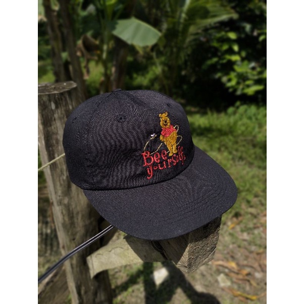 vtg the pooh hat