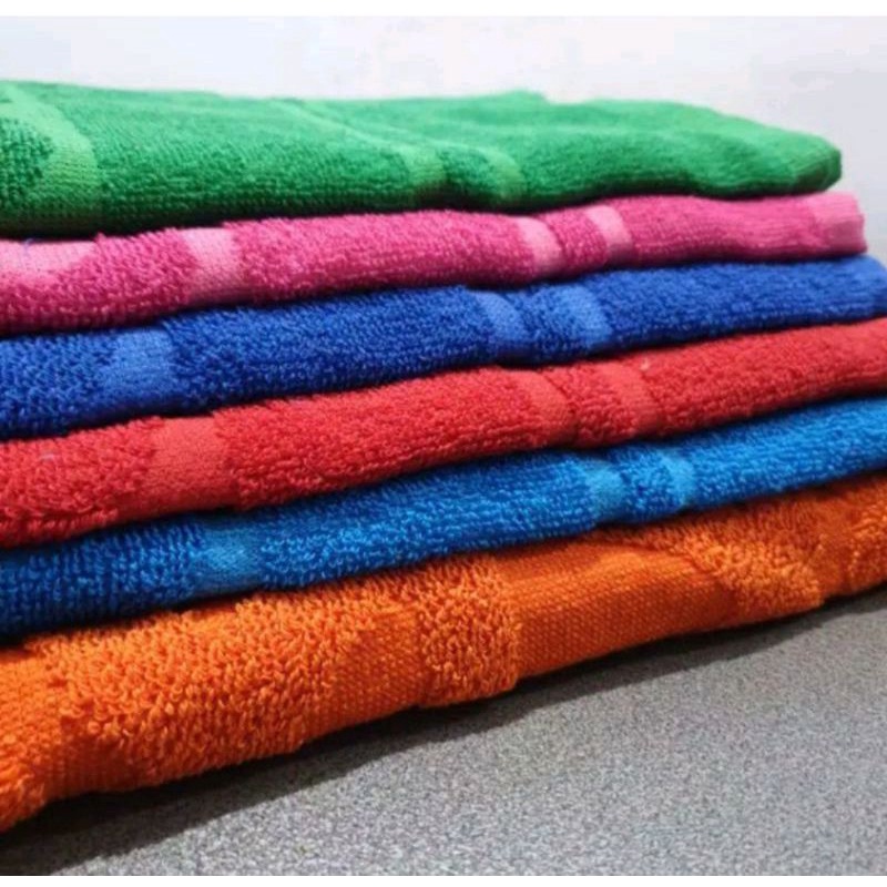 HANDUK GUCCI POLOS DEWASA JUMBO MURAH