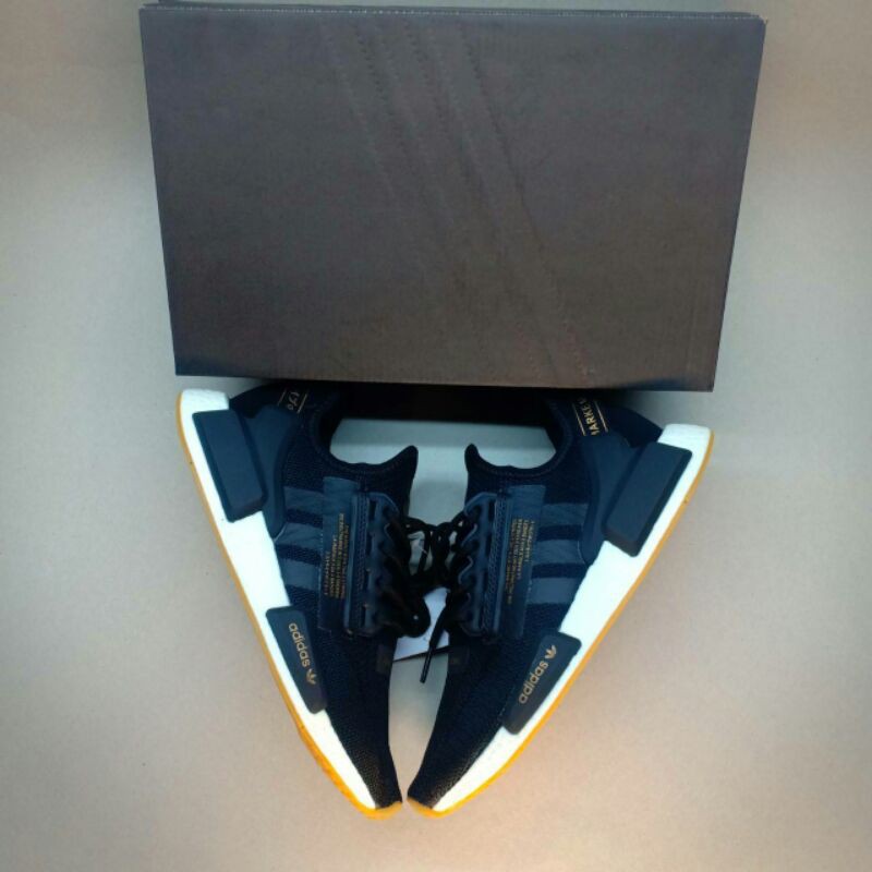 Adidas nmd r1 v2  black gold  metalic