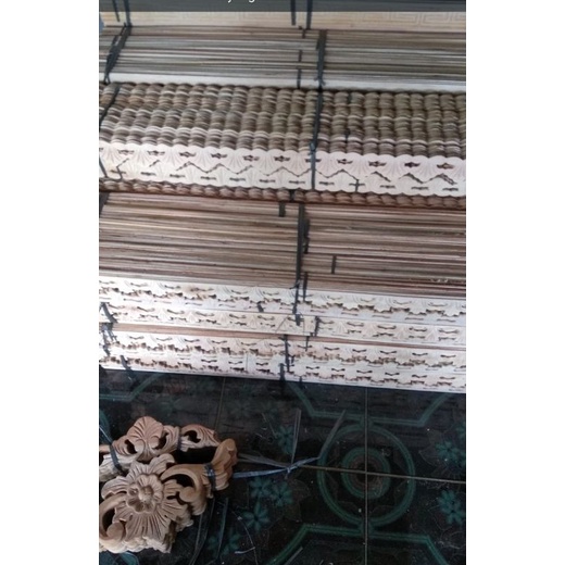 Ornamen tempel ukiran jepara