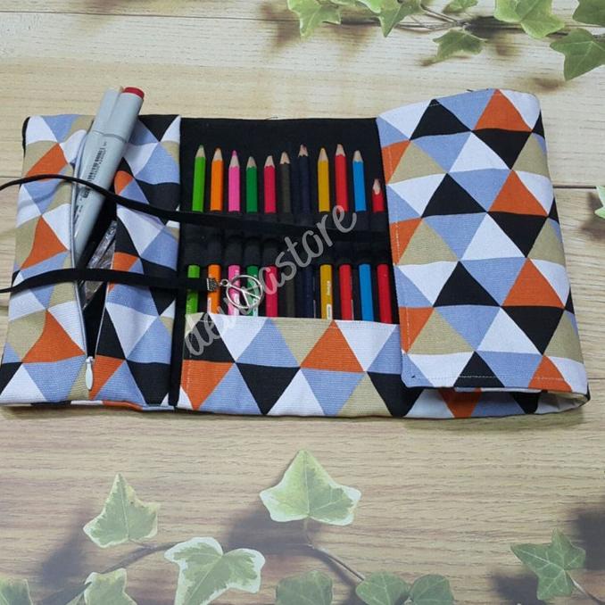 

SALE ROLL PENCIL CASE / TEMPAT PENSIL GULUNG - tribal/TEMPAT PENSIL AESTHETIC/TEMPAT PENSIL ANAK PEREMPUAN/TEMPAT PENSIL LUCU/TEMPAT PENSIL 3D/TEMPAT PENSIL TRANSPARAN/TEMPAT PENSIL LUCU/TEMPAT PENSIL KOREA/TEMPAT PENSIL KAIN/TEMPAT PENSIL KALKULATOR