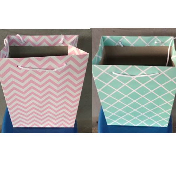 Tas kertas Bingkisan Nasi Box CFC Bahan Karton Tebal