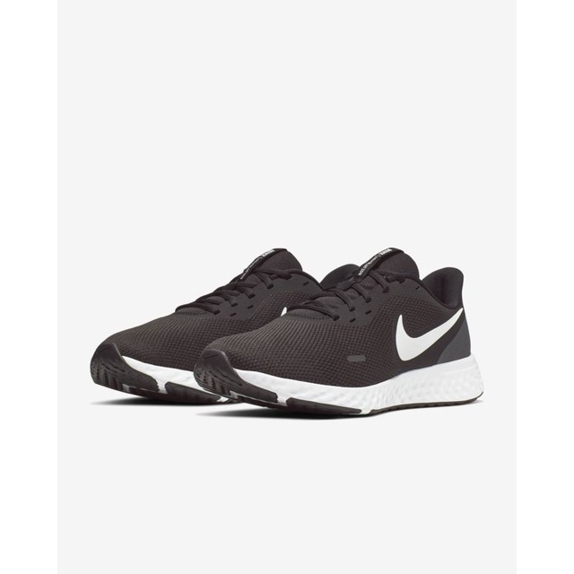 nike run revolution 5