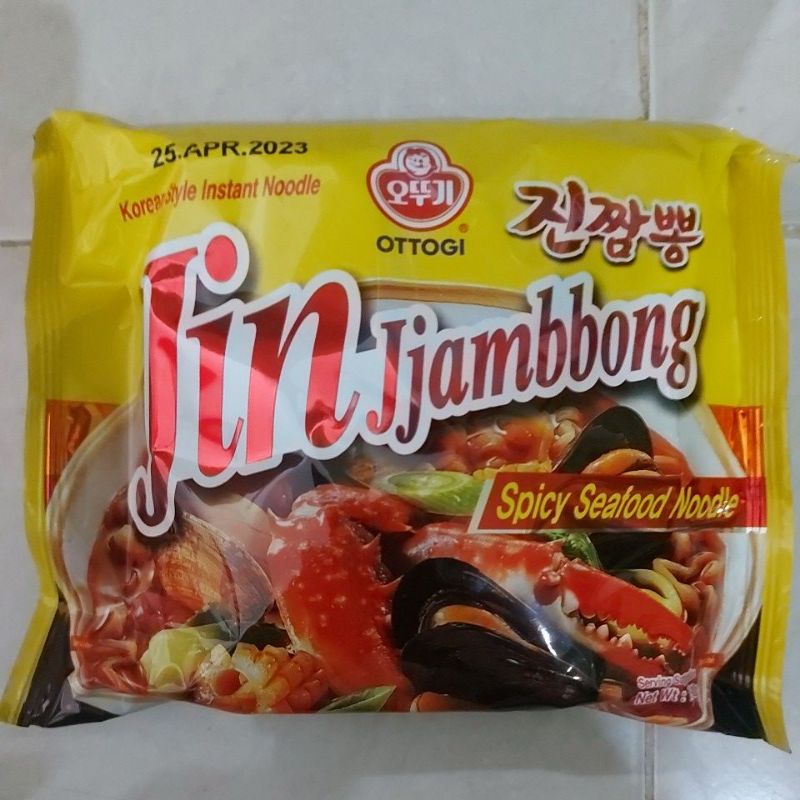 

Ottogi- Jin Jjambong Ramen spicy Seafood Noodle 130g