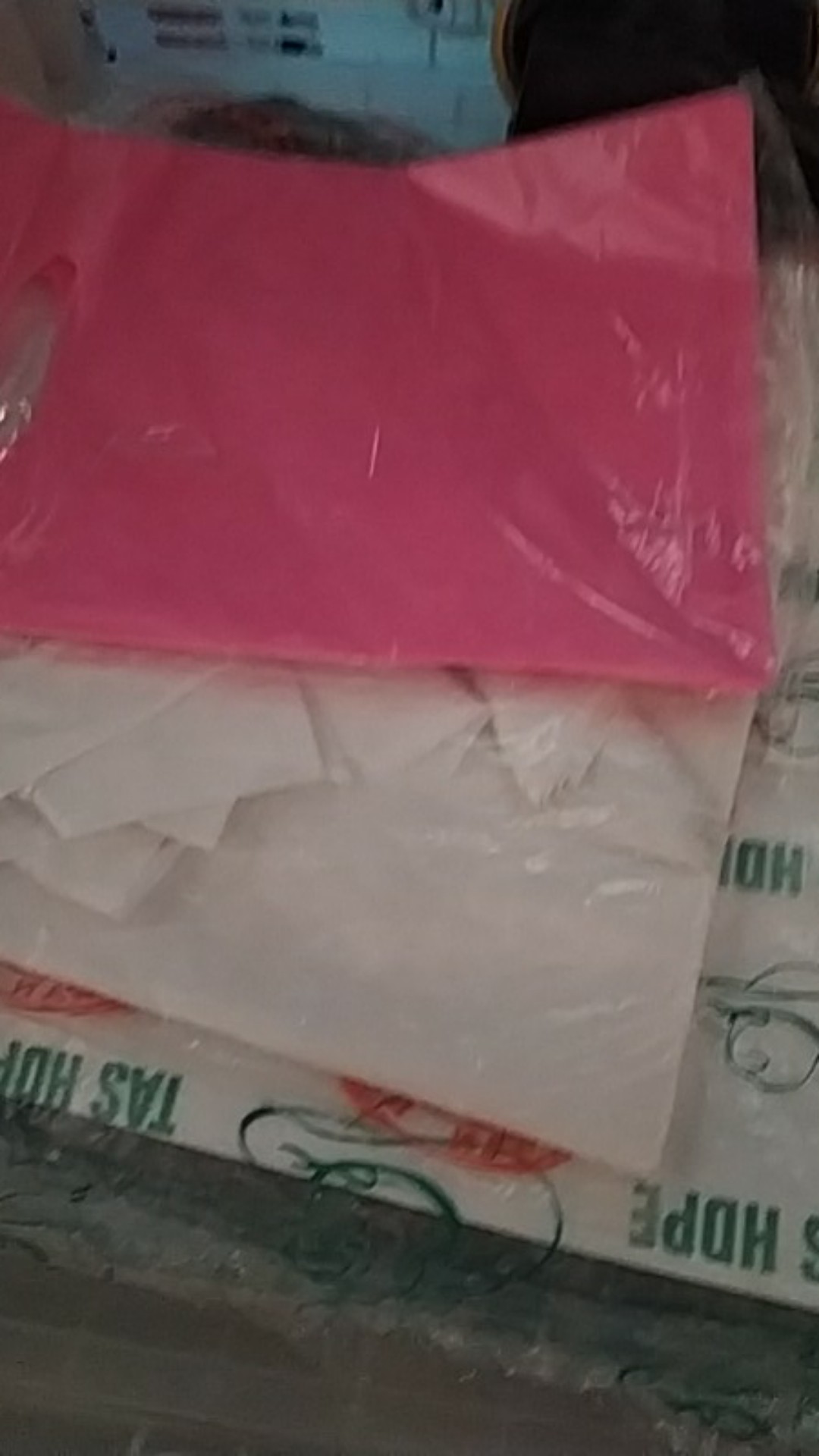 Diskon Nih!!! Promo - Plastik Kresek Hitam Merk Yopi Uk Tanggung ( 21 )