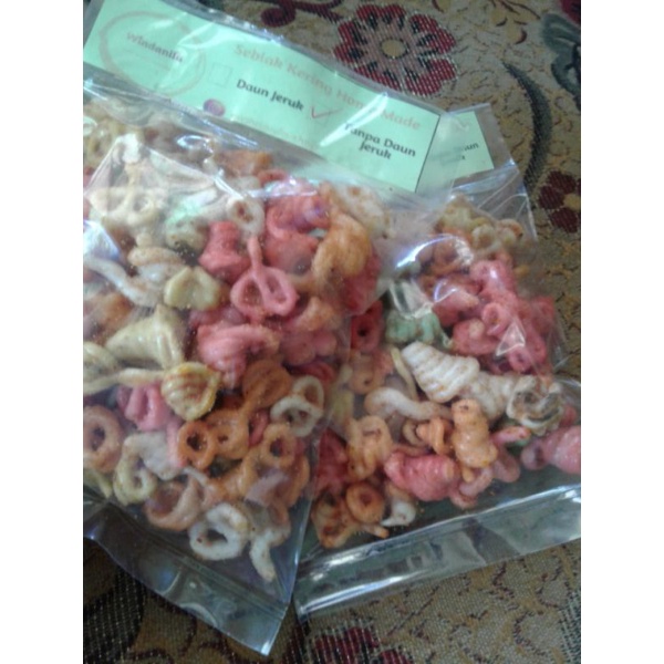 

kerupuk keong 500 dan 1000 gr