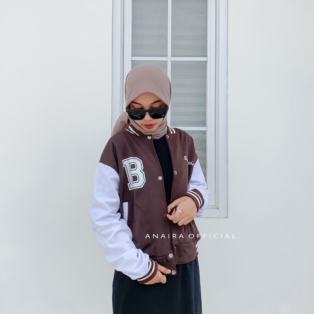 BEYOND BASEBALL CROPT PRIA WANITA JAKET OVERSIZE