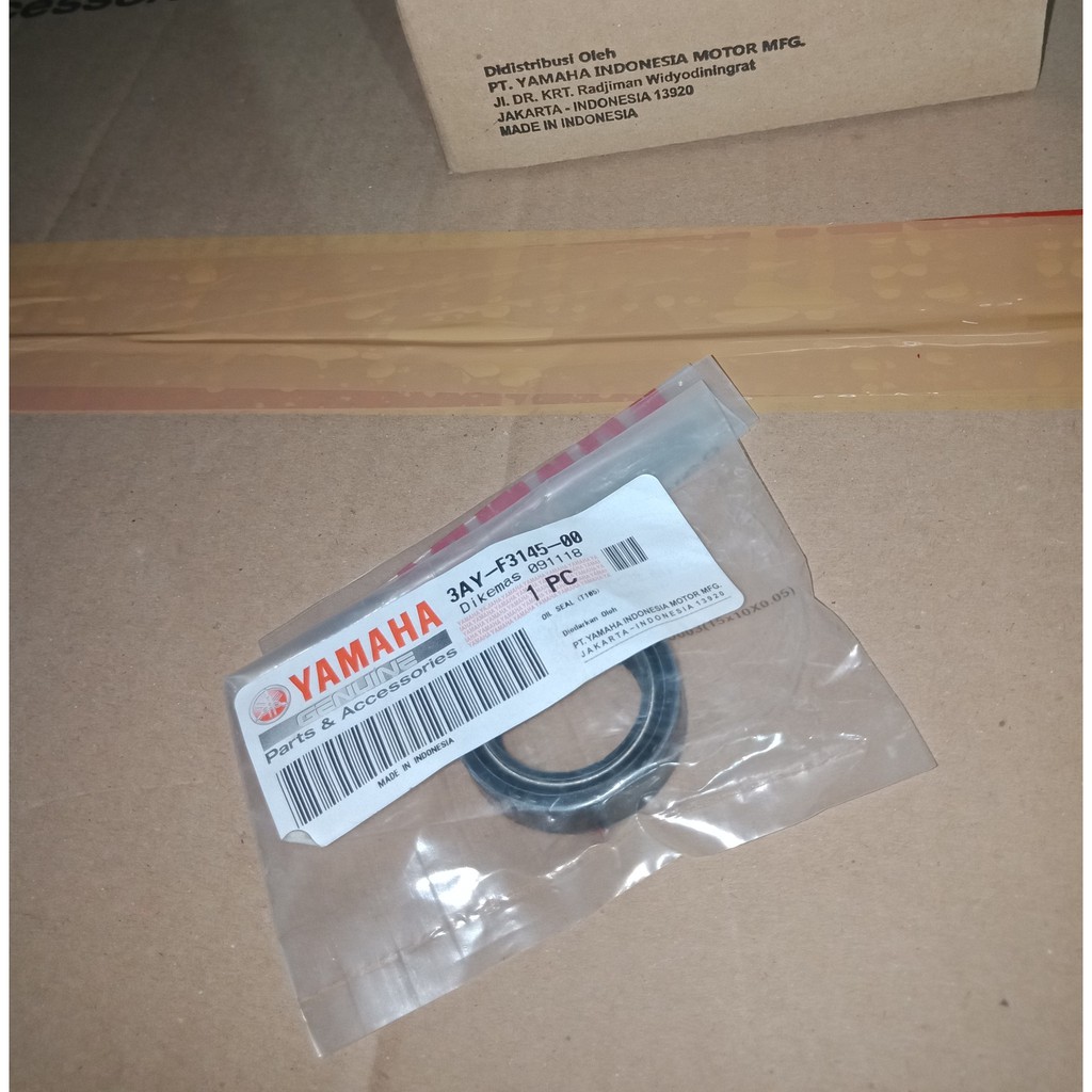 SEAL SHOCKBREAKER DEPAN JUPITER'02 (3AY-F3145-00)