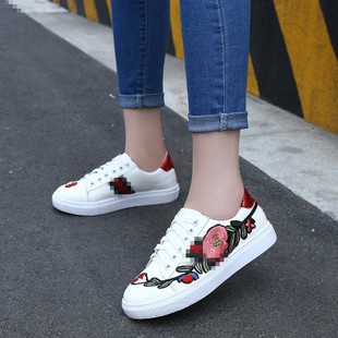 BJS1705 - GREEN/RED - Sepatu Sneakers Motif Bunga SEPATU WANITA SNEAKERS EMBOSS BUNGA MODEL TALI SEPATU OLAHRAGA JOGGING PAGI FLAT FASHION IMPORT TERMURAH TERLARIS TERBARU BAGSTORE JAKARTA JSS1705