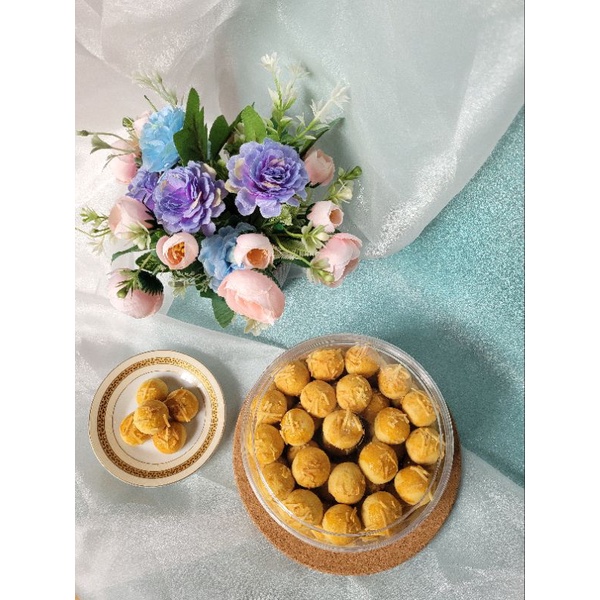 

Nastar Cheese Premium