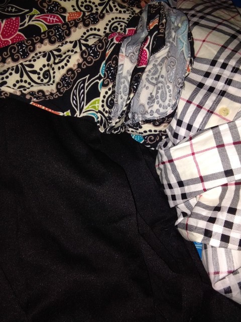 Monellina Tusha Kaos Batik Oversize Wanita Lengan Panjang