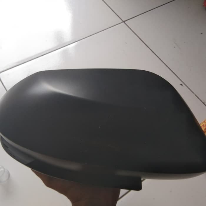cover spion toyota sienta atas bawah kanan