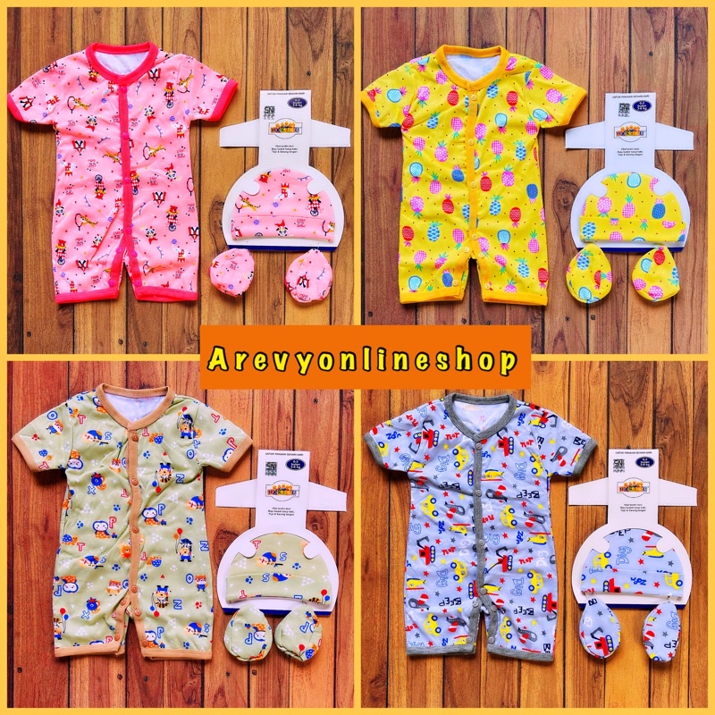 HOKIKU Set 3in1 Romper Baju Bayi Kodok Segiempat Termasuk Sarung Kaki + Topi SNI Lembut