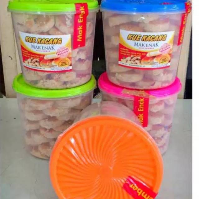 

Kue kacang kering 900 gram