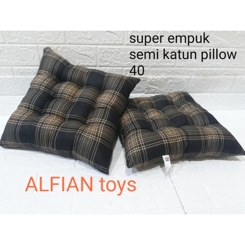 BANTAL ALAS DUDUK  KATUN PILLOW 35  &quot; Bahan katun