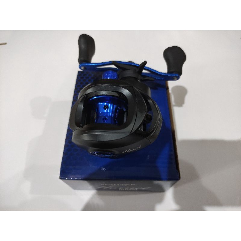 Reel Baitcasting seahawk hornet 100HSL