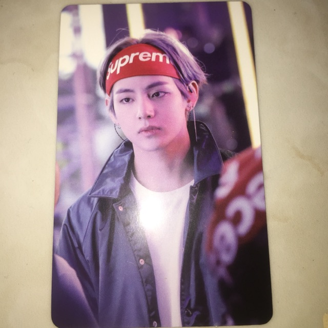 'BTS Memories Of 2017' PC V / Taehyung Photocard