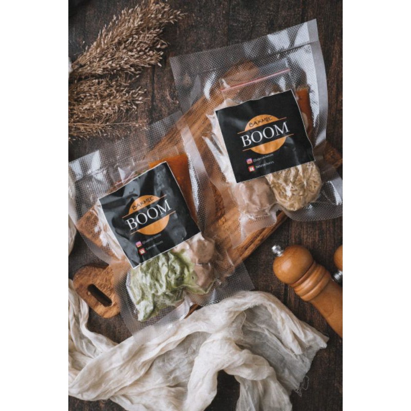 

bakmie hijau bakso besar