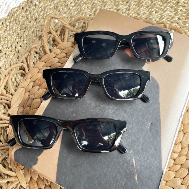 (COD)KACAMATA HITAM FASHION 13.000 New