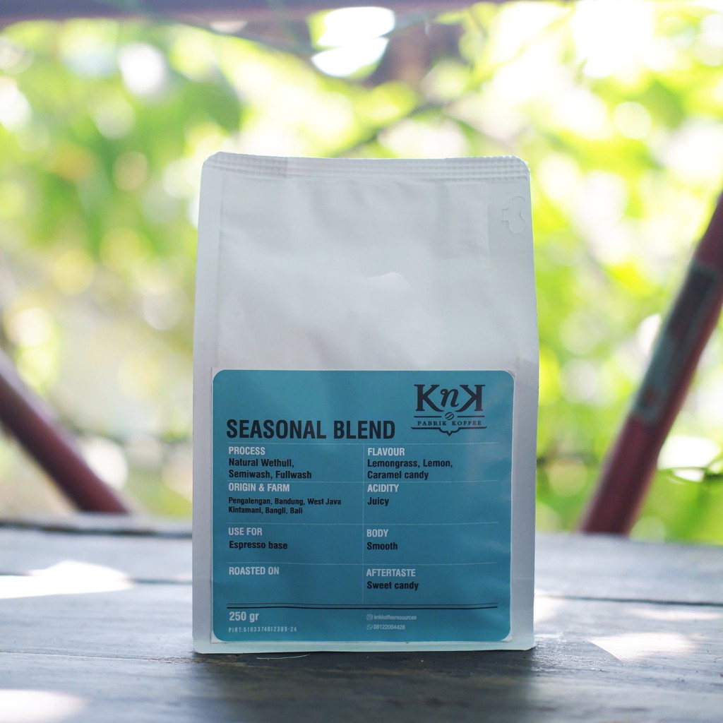 

Kopi Espresso Blend Seasonal Full Arabika 250 gr KNK Koffee