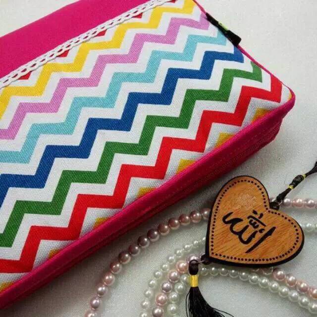 Sampul Al_qu'an/Cover al_qur'an makna