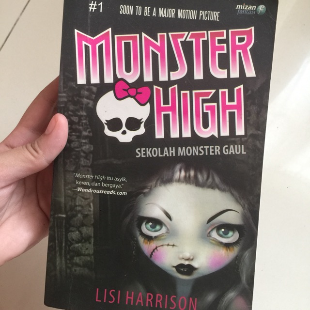 Preloved novel monster high ✨