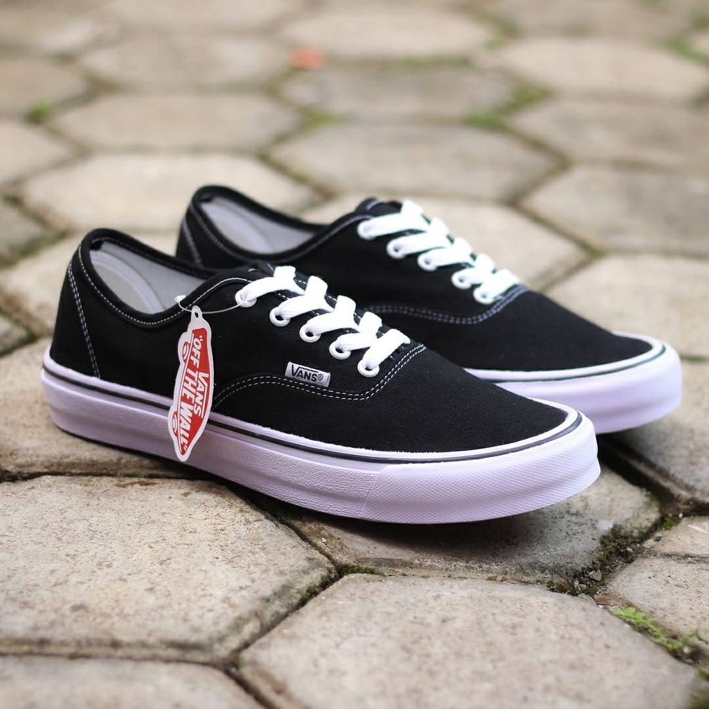 PROMO Vans Authentic All Black | Sepatu Hitam Sekolah, Ke Kampus, Sepatu Gaya Casual dan Klasik